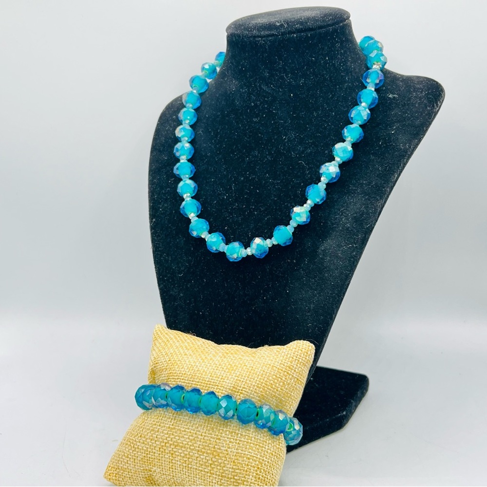 $150 Swarovski aqua blue crystal bead necklace & bracelet set artisan stunning - Picture 8 of 12